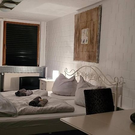 Villa Kunterbunt, W-Lan, Office เลเวอร์คูเซน ภายนอก รูปภาพ
